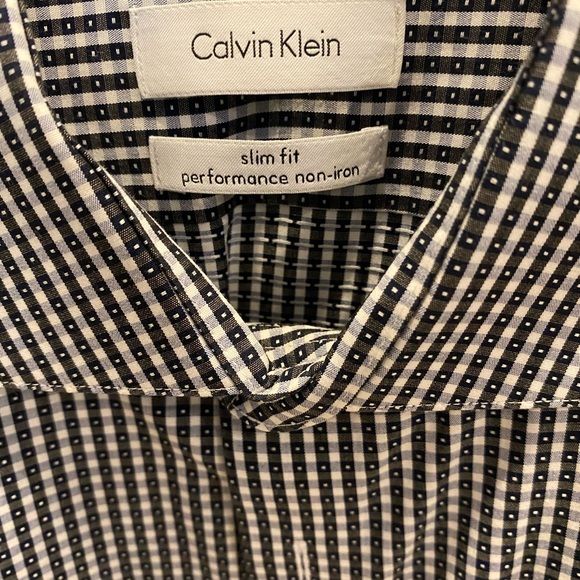 Calvin Klein Slim fit Non Iron Button Down Dress Shirt RN 36543 Size 16 - Picture 3 of 5